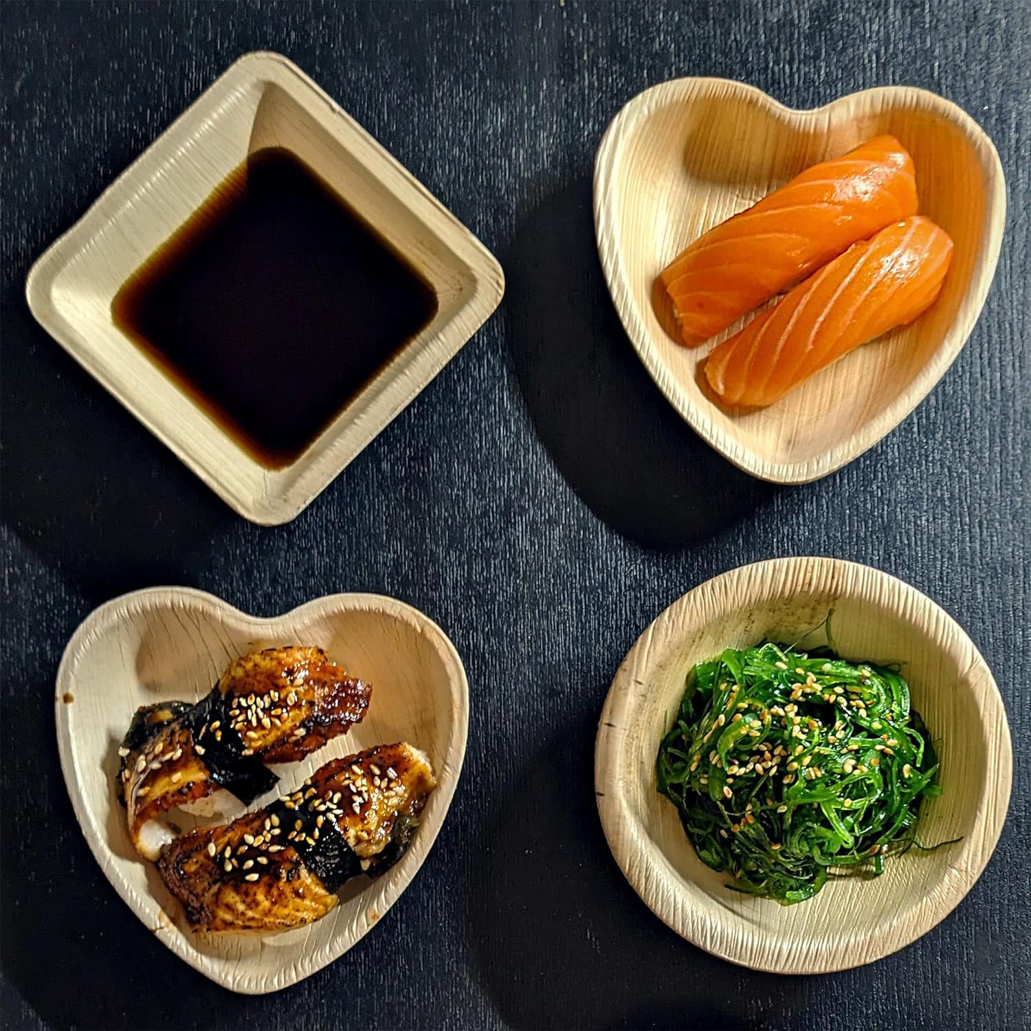 Eco-gecko 200 Disposable 4" Heart Palm Leaf Plates