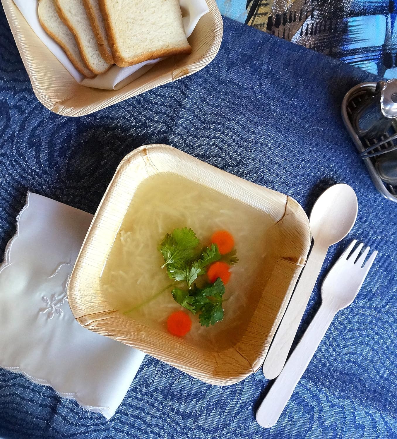 Eco-gecko 100 Disposable 5" Square Palm Leaf Bowls